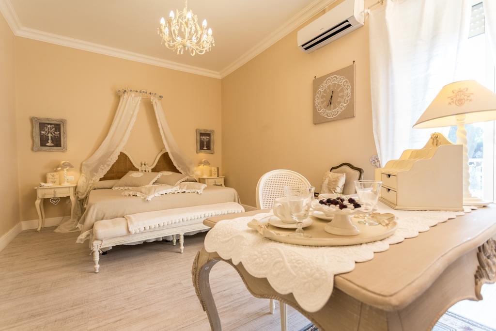 Hotel Del Sole Помпей Стая снимка