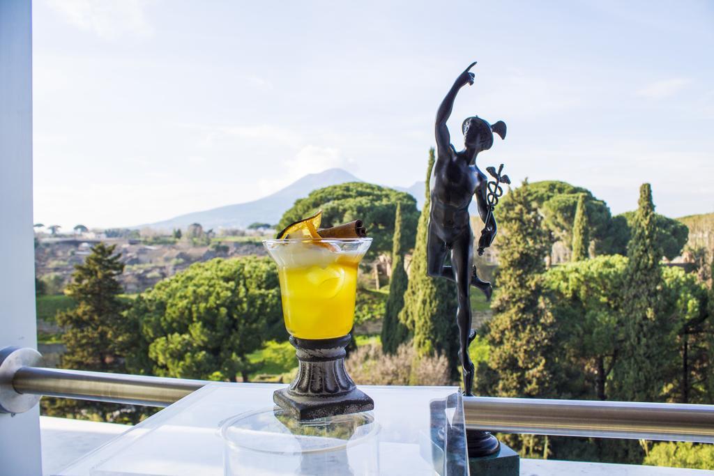Hotel Del Sole Помпей Екстериор снимка