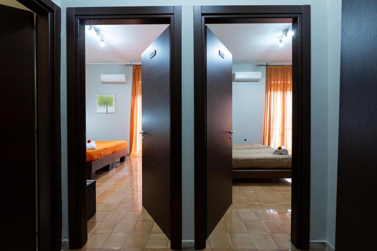 Hotel Del Sole Помпей Екстериор снимка