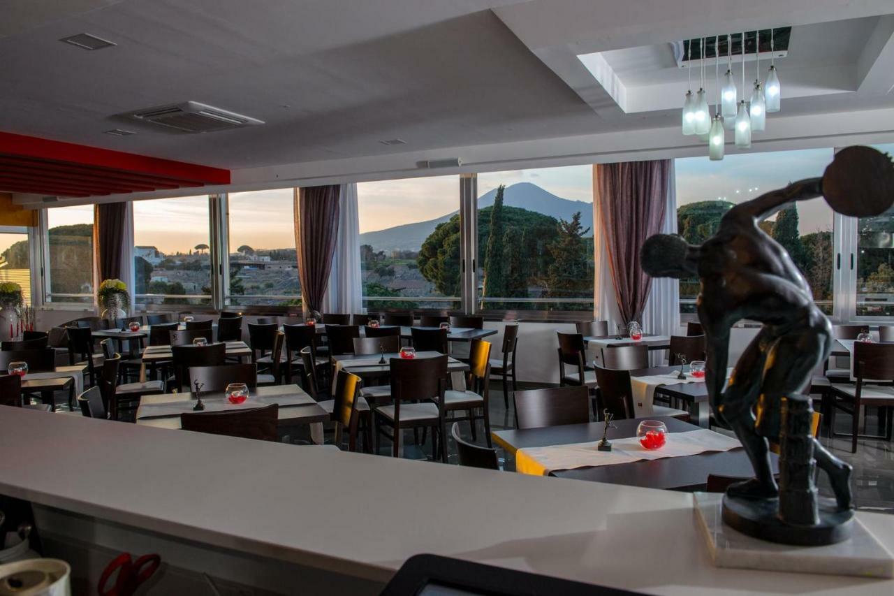 Hotel Del Sole Помпей Екстериор снимка